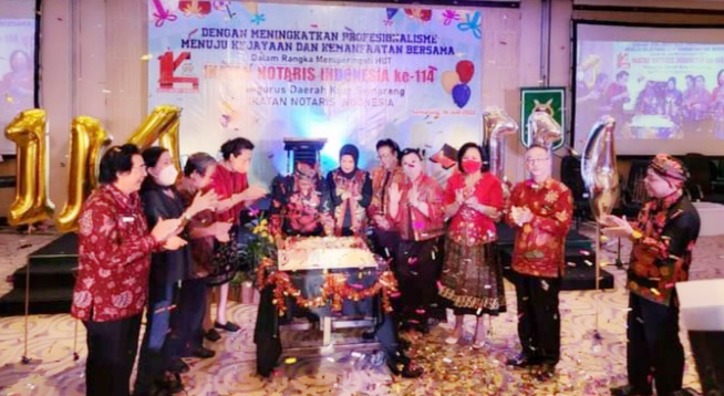 Luapan kegembiraan peringatan Hut INI Ke 114 Kota Semarang berdansa, poco-poco dan Tiktokan