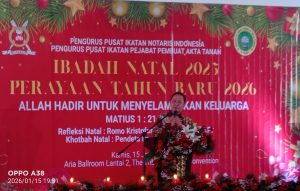 Ketua Umum PP IPPA, Dr. Hapendi Harahap, SH, MH saat memberikan sambutannya