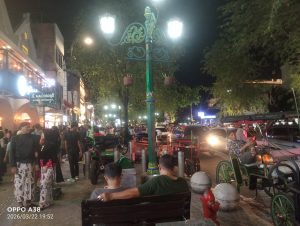 Suasana Malioboro di malam hari