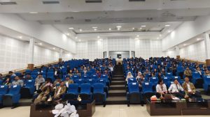 Ratusan mahasiswa Prodi MKn Udayana saat mengikuti seminar nasional 