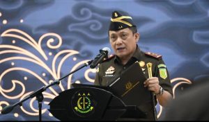 Kepala Kejaksaan Tinggi Jawa Barat, Sutikno, resmi melantik Kepala Kejaksaan Negeri Kabupaten Sukabumi dan Koordinator pada Kejaksaan Tinggi Jawa Barat dalam upacara pelantikan yang berlangsung di Aula R. Soeprapto Kejaksaan Tinggi Jawa Barat, Rabu (17/6/2026).